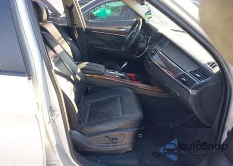 2007 BMW X5 3.0Si z USA, uszkodzony, nr VIN 5UXFE43557L017135